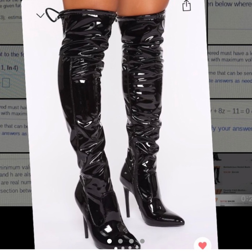 Faux leather fitted boots (knee high)